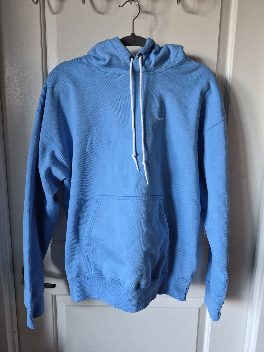 Nike Sky Blue Pullover Hoodie with White Drawcords Size Medium (Men) - Picture 4 of 4